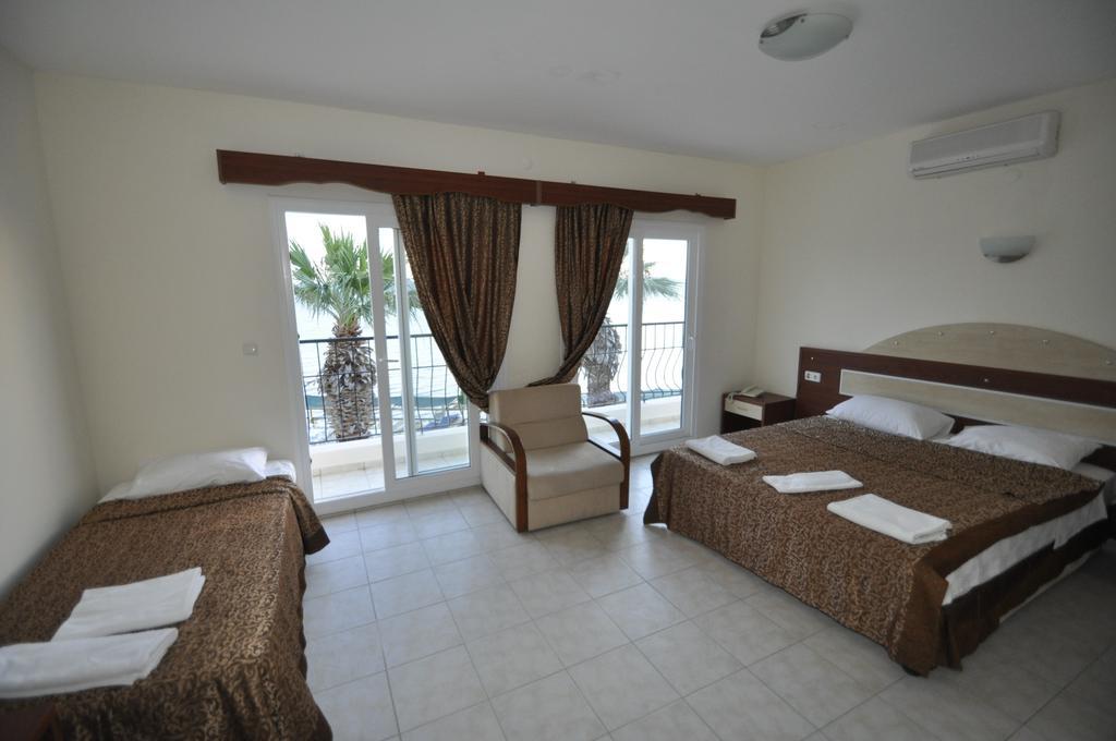 Ado Beach Hotel Turgutreis Zimmer foto